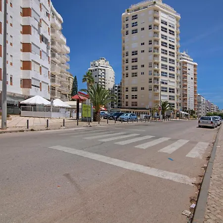 Near D Sea * Armação de Pêra