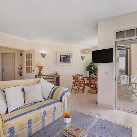 Apartment Front Armação de Pêra